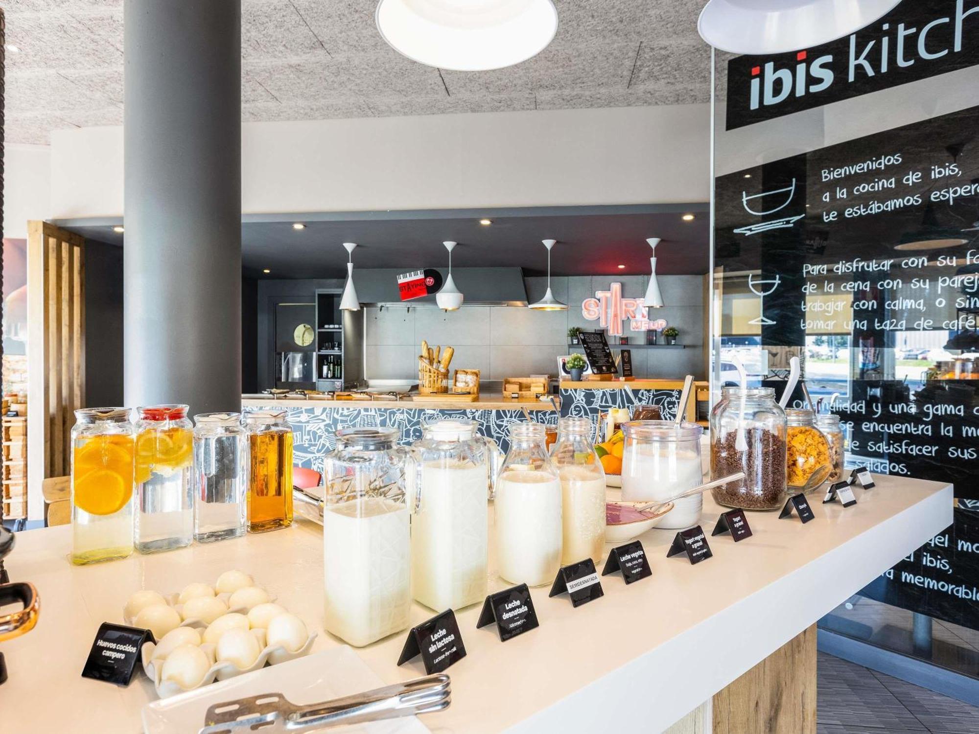 Отель Ibis Bilbao Баракальдо Экстерьер фото